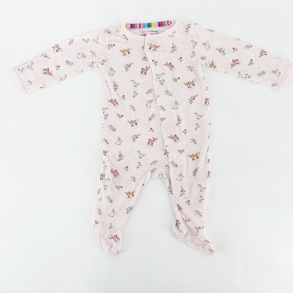 Magnetic Me Wildlife Sleeper Size 5/8 Pounds Newborn - Picture 1 of 4